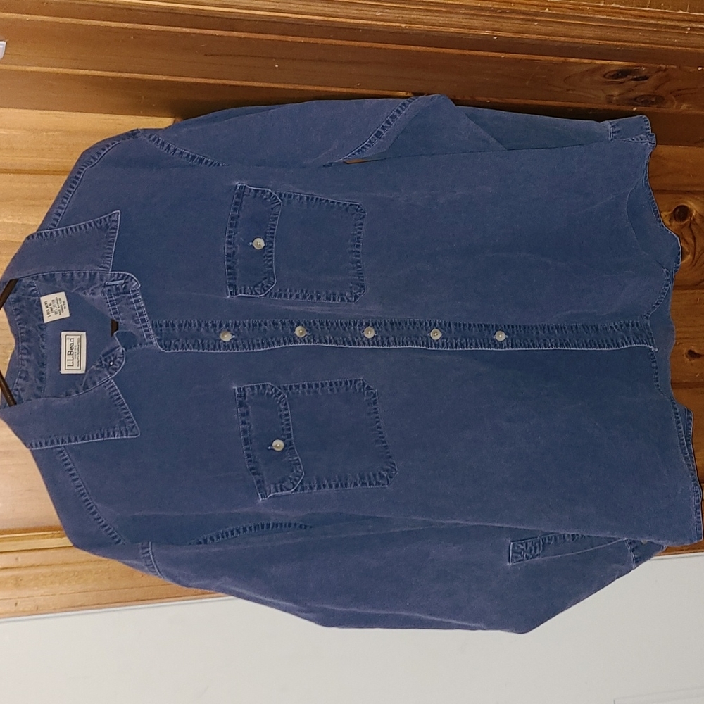 L.L. Bean Men's Button Up Shirt